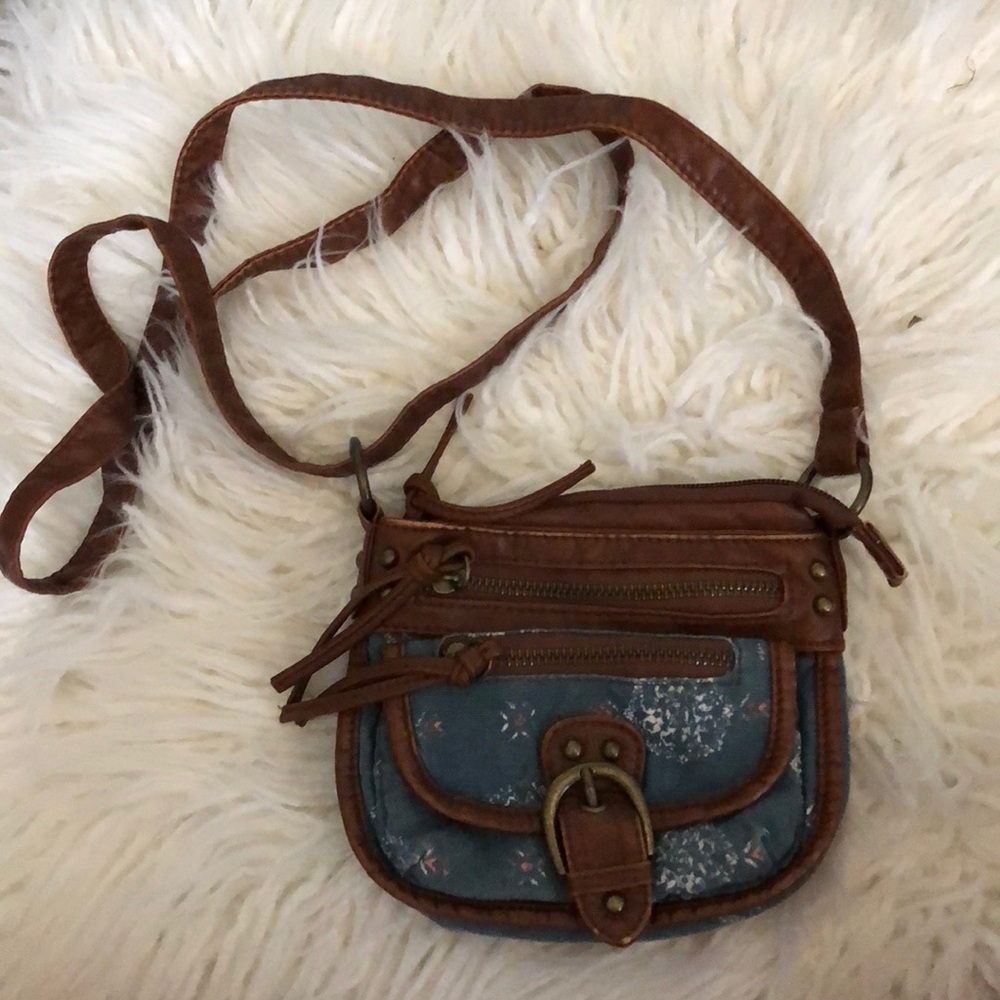 Mudd crossbody bag